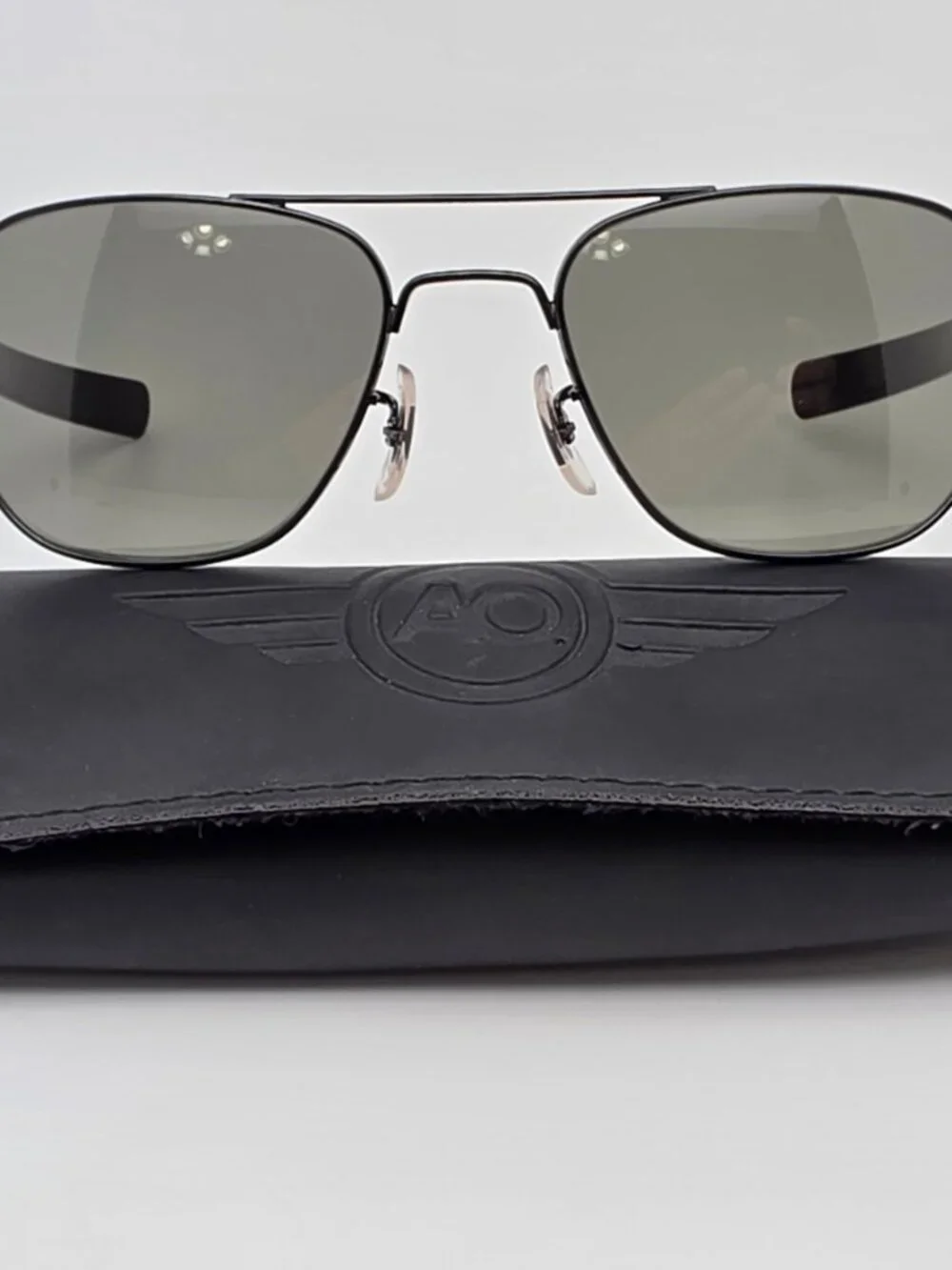 American Optical Original Pilot OP-52B Black Grey Glass Lens Aviator Sunglasses